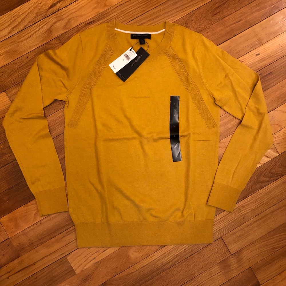 Women’s Banana Republic Forever Yarn Sweater